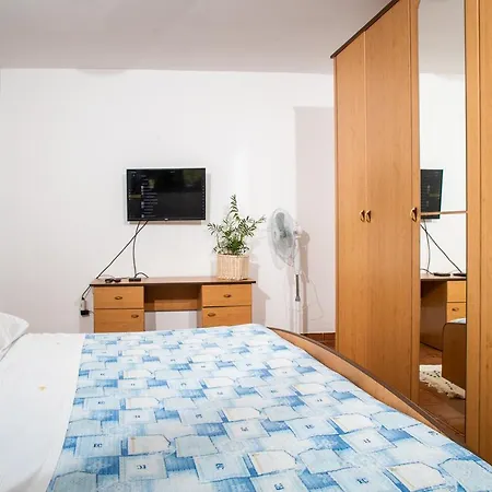 Apartman Luka Apartment Rovinj Exterior photo